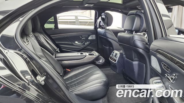 Mercedes-Benz S-Class 2019 — photo 12