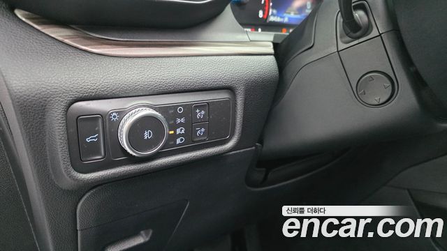 Ford Explorer 2021 — photo 19