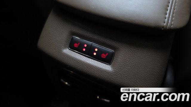 Lincoln MKC 2017 — photo 18