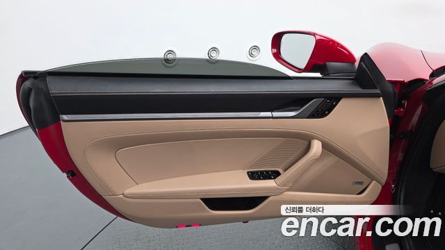 Porsche 911 2021 — photo 15