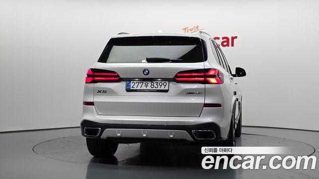 BMW X5 2025 — photo 4