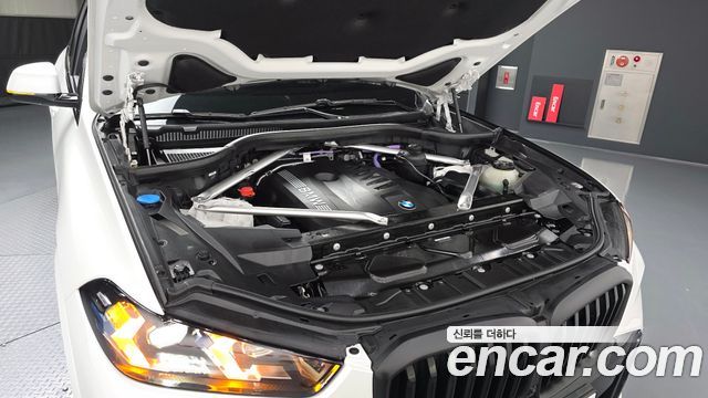 BMW X5 2025 — photo 6