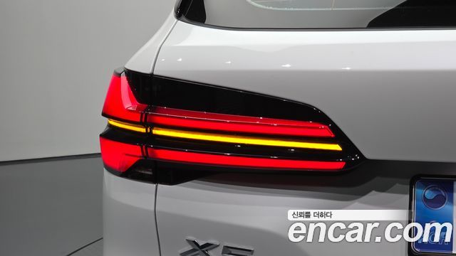 BMW X5 2025 — photo 9