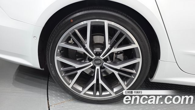 Audi A7 2025 — photo 5