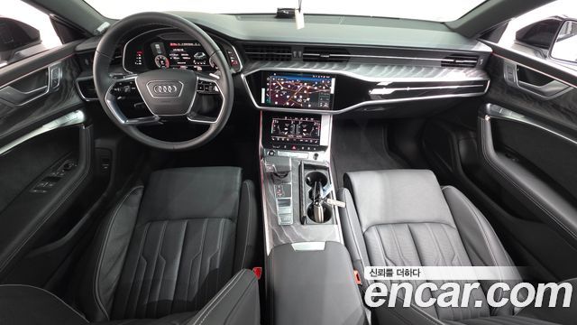 Audi A7 2025 — photo 10