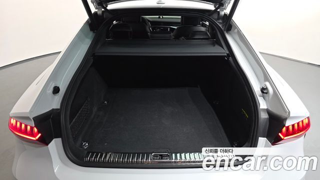 Audi A7 2025 — photo 24