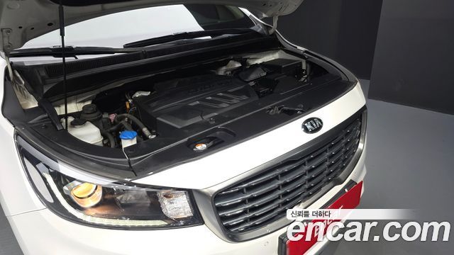 Kia Canival 2019 — photo 6
