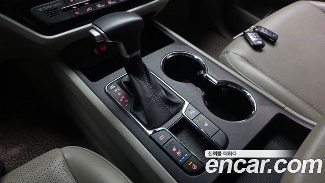 Kia Canival 2019 — photo 12