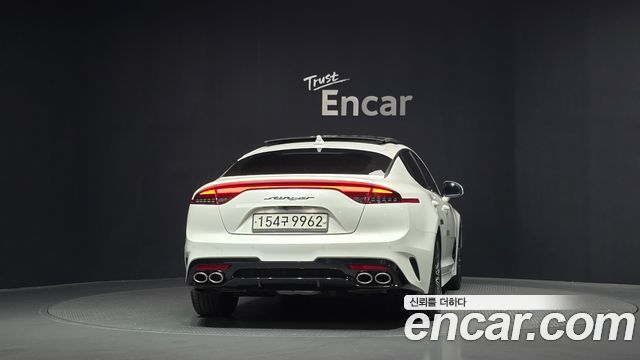 Kia Stinger 2021 — photo 4
