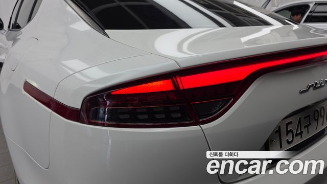 Kia Stinger 2021 — photo 9