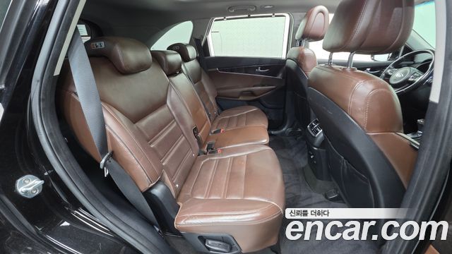 Kia Sorento 2017 — photo 19
