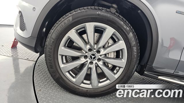 Mercedes-Benz GLC-Class 2018 — photo 5