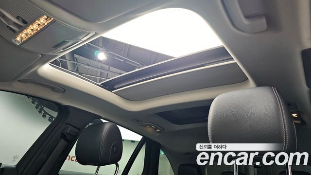 Mercedes-Benz GLC-Class 2018 — photo 21