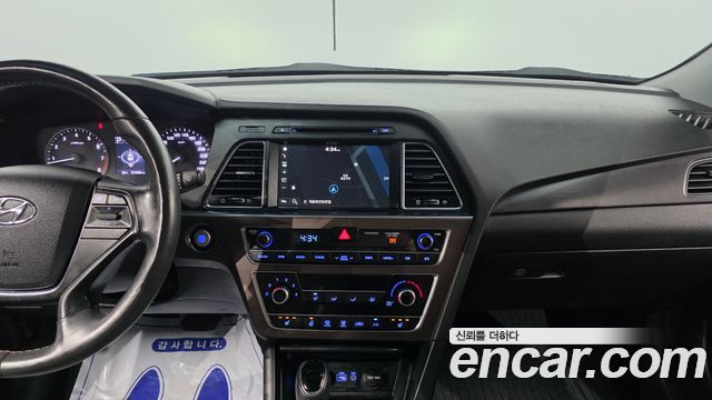 Hyundai Sonata 2017 — photo 21