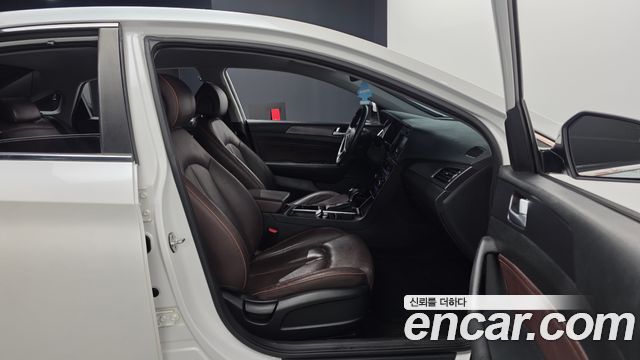 Hyundai Sonata 2017 — photo 16