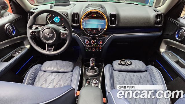 Mini Countryman 2023 — photo 10
