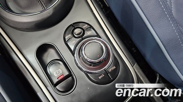 Mini Countryman 2023 — photo 26