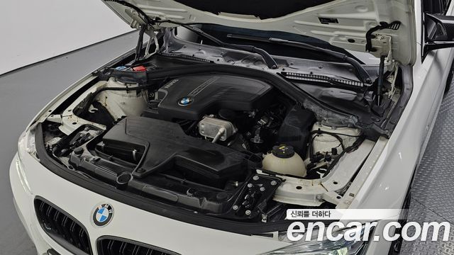BMW 3-Series 2017 — photo 6