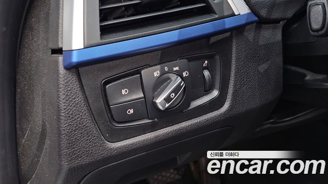 BMW 3-Series 2017 — photo 20