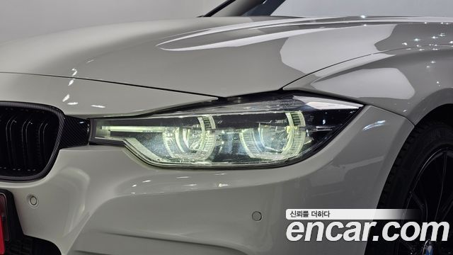 BMW 3-Series 2017 — photo 8