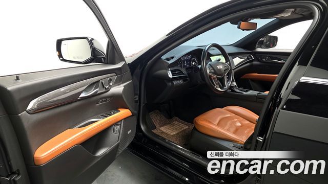 Cadillac CT6 2018 — photo 13