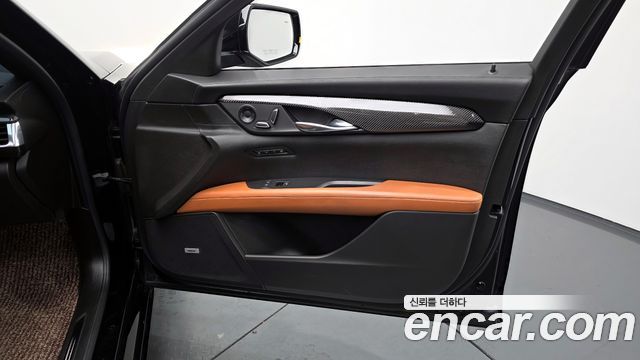 Cadillac CT6 2018 — photo 15