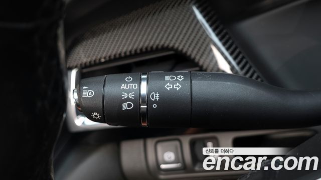 Cadillac CT6 2018 — photo 27