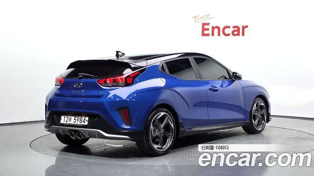 Hyundai Veloster 2018 — photo 2