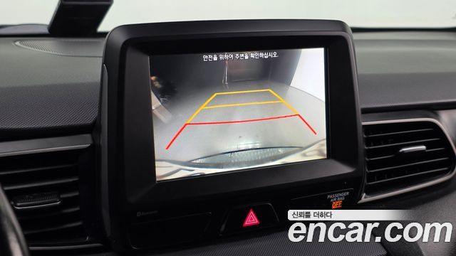 Hyundai Veloster 2018 — photo 13
