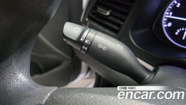Hyundai AVANTE 2020 — photo 15
