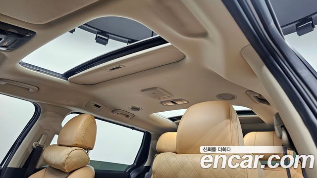Kia Canival 2021 — photo 25
