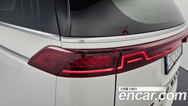 Kia Canival 2021 — photo 9