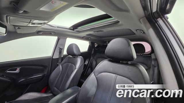 Hyundai Tucson 2014 — photo 17