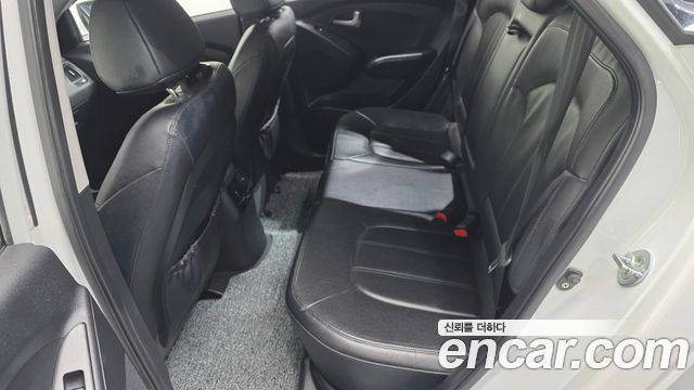 Hyundai Tucson 2014 — photo 28
