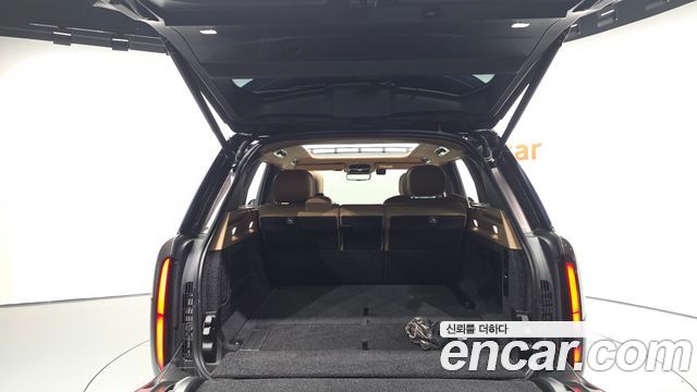 Land Rover Range Rover 2023 — photo 26