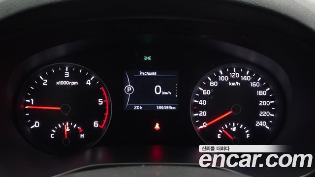 Kia Sportage 2016 — photo 8