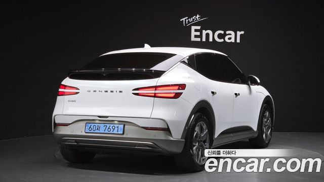 Genesis GV60 2022 — photo 2