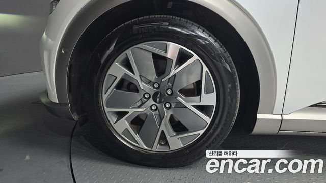 Genesis GV60 2022 — photo 5