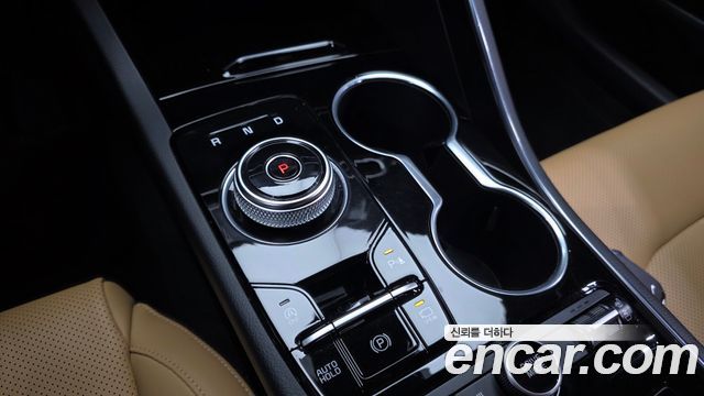 Kia K5 2023 — photo 9