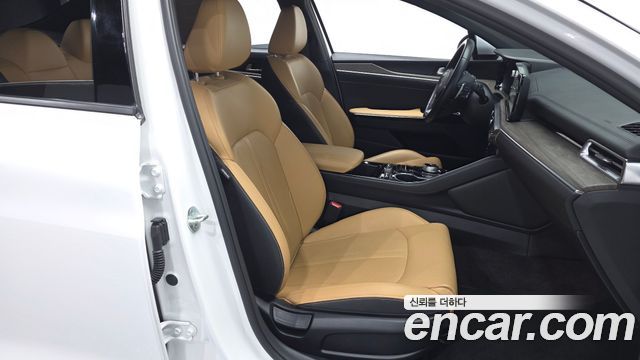 Kia K5 2023 — photo 12