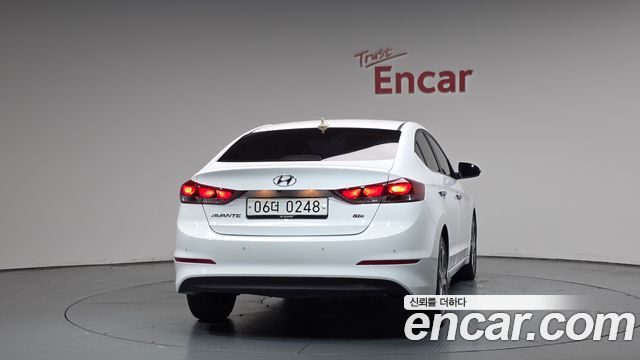Hyundai AVANTE 2017 — photo 4