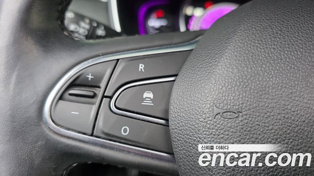 Renault Korea SM6 2019 — photo 27