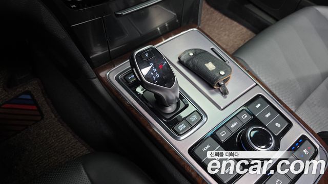 Hyundai Equus 2013 — photo 12