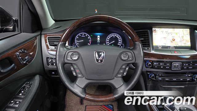 Hyundai Equus 2013 — photo 20