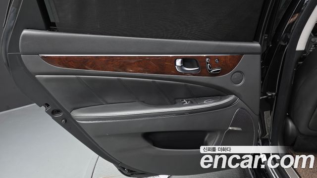 Hyundai Equus 2013 — photo 15