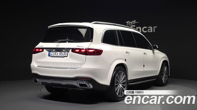 Mercedes-Benz GLS-Class 2026 — photo 2