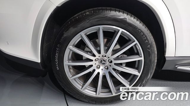 Mercedes-Benz GLS-Class 2026 — photo 5