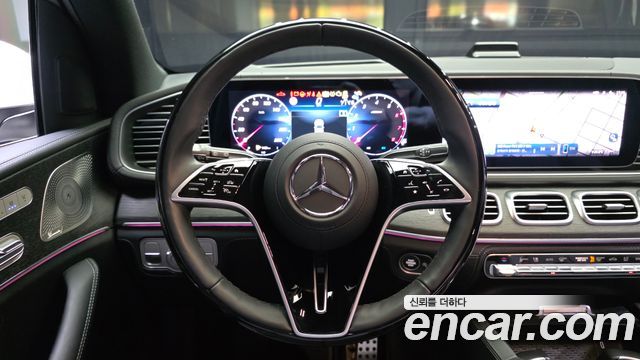 Mercedes-Benz GLS-Class 2026 — photo 19