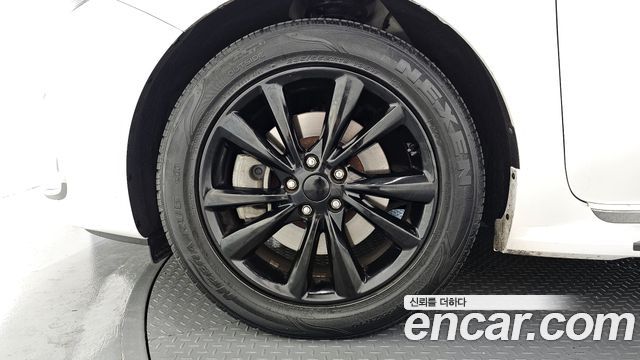 Kia Canival 2019 — photo 5