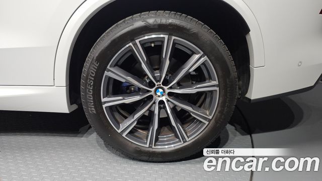 BMW X5 2024 — photo 7